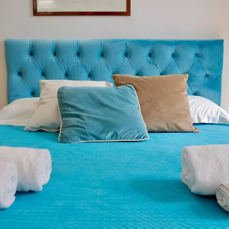 Helmirage Luxury Parlamento 4*