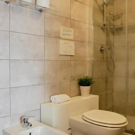 Helmirage Luxury Parlamento Penzion
